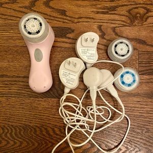 Clarisonic Mia Facial Cleansing Brush